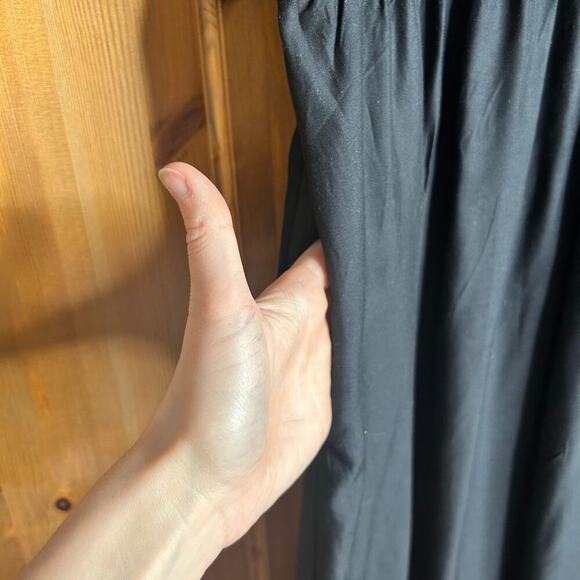 Old Navy Eyelet Puff Sleeve Midi Swing Dress Womens Large Black Prairie Romantic - Picture 10 of 11